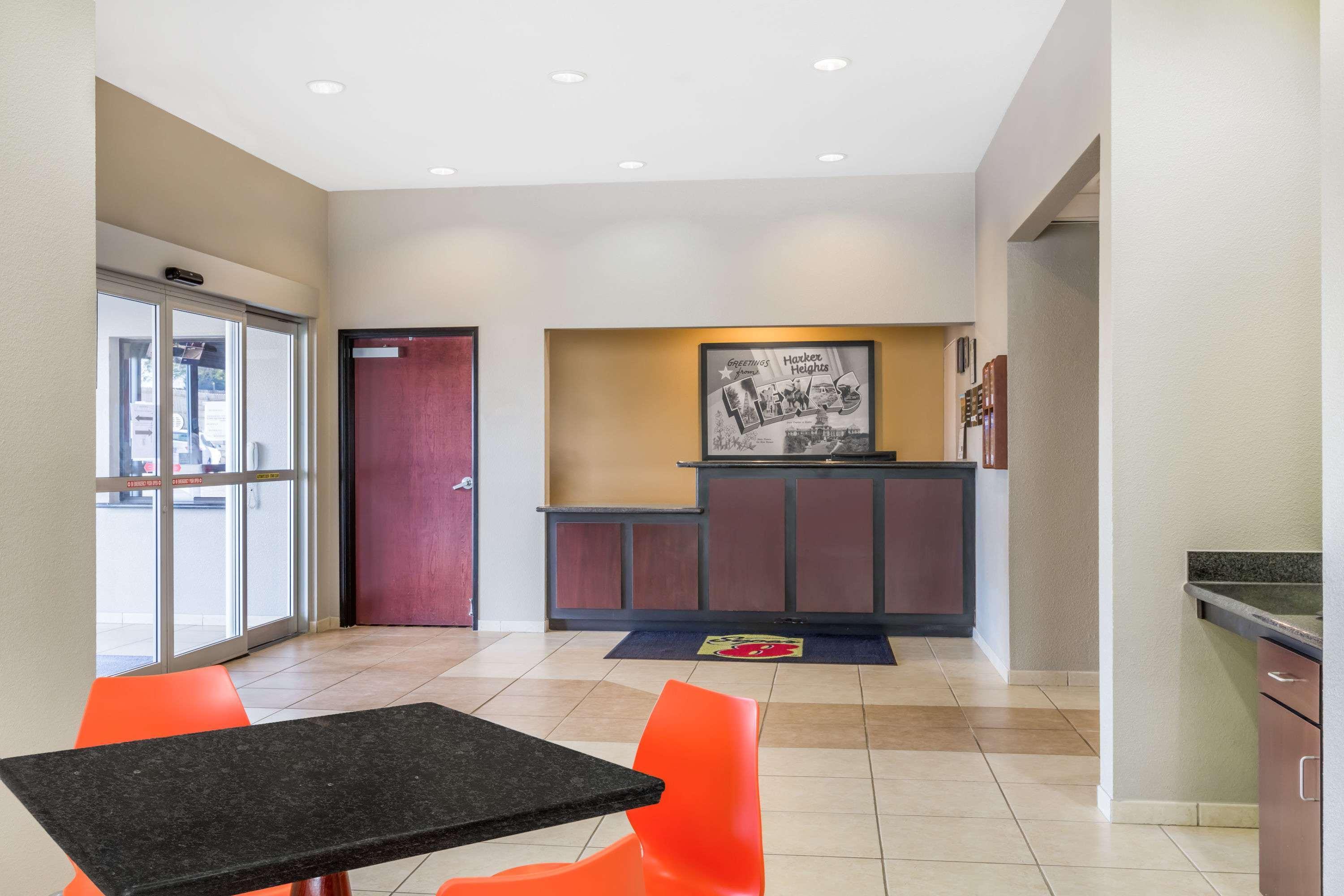 Super 8 By Wyndham Harker Heights Killeen - Fort Cavazos Екстериор снимка